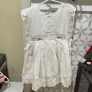White lace dollcake dress